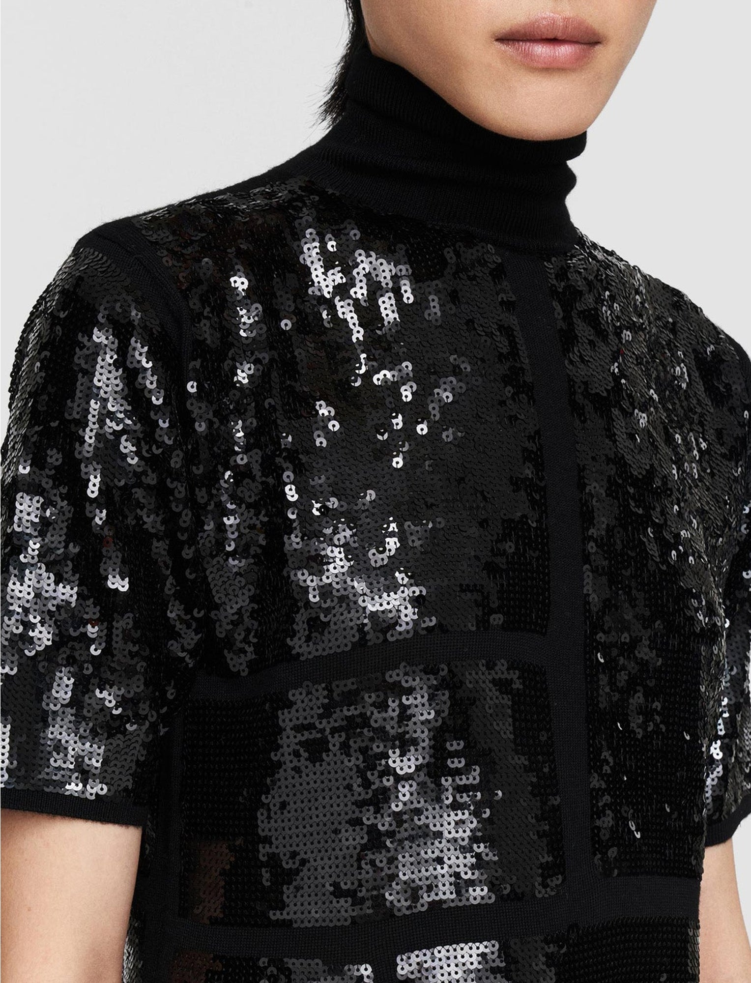 DJV /  11qty / 170€ / 13-0 / ST0%   Dress-Sequins Knit