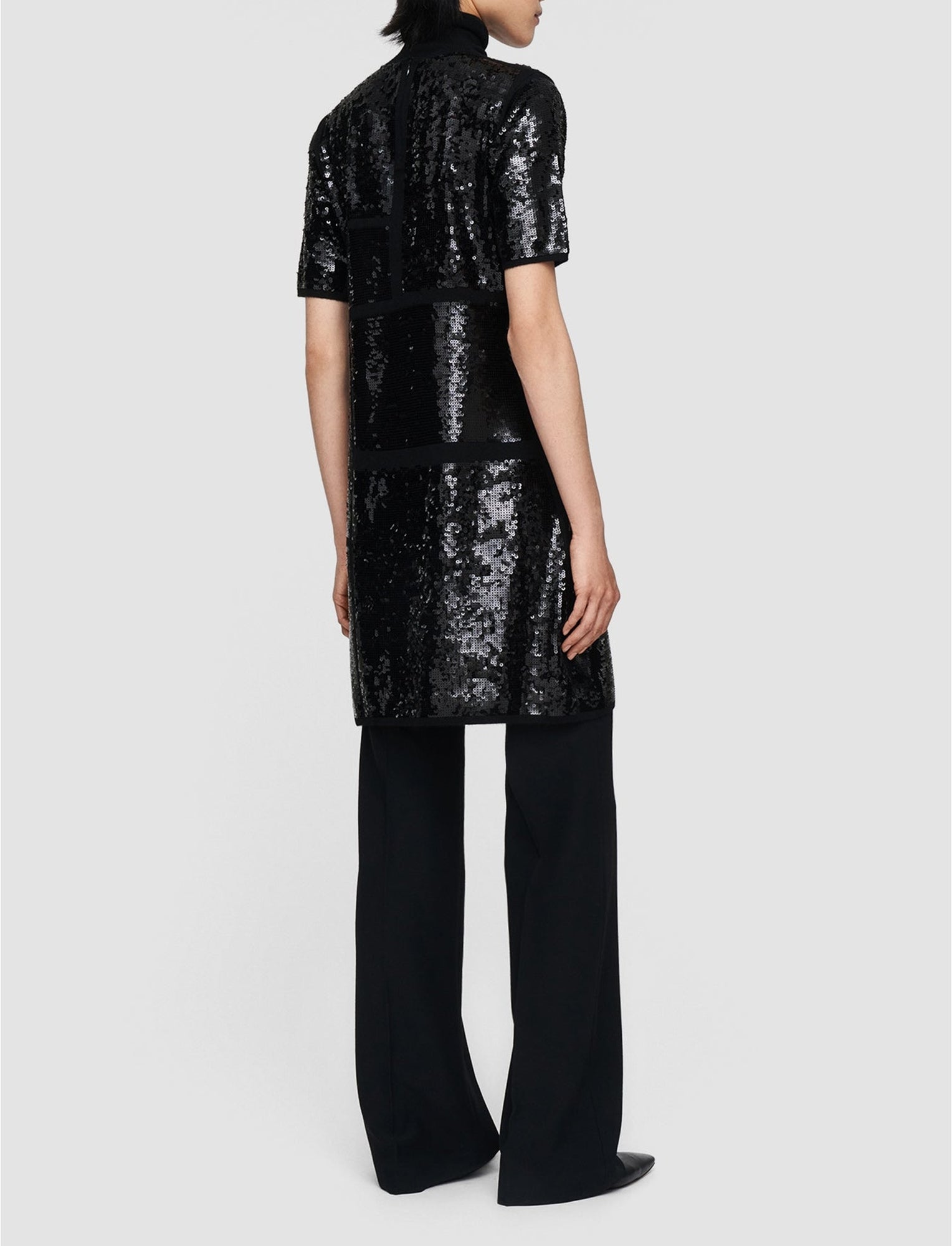 DJV /  11qty / 170€ / 13-0 / ST0%   Dress-Sequins Knit