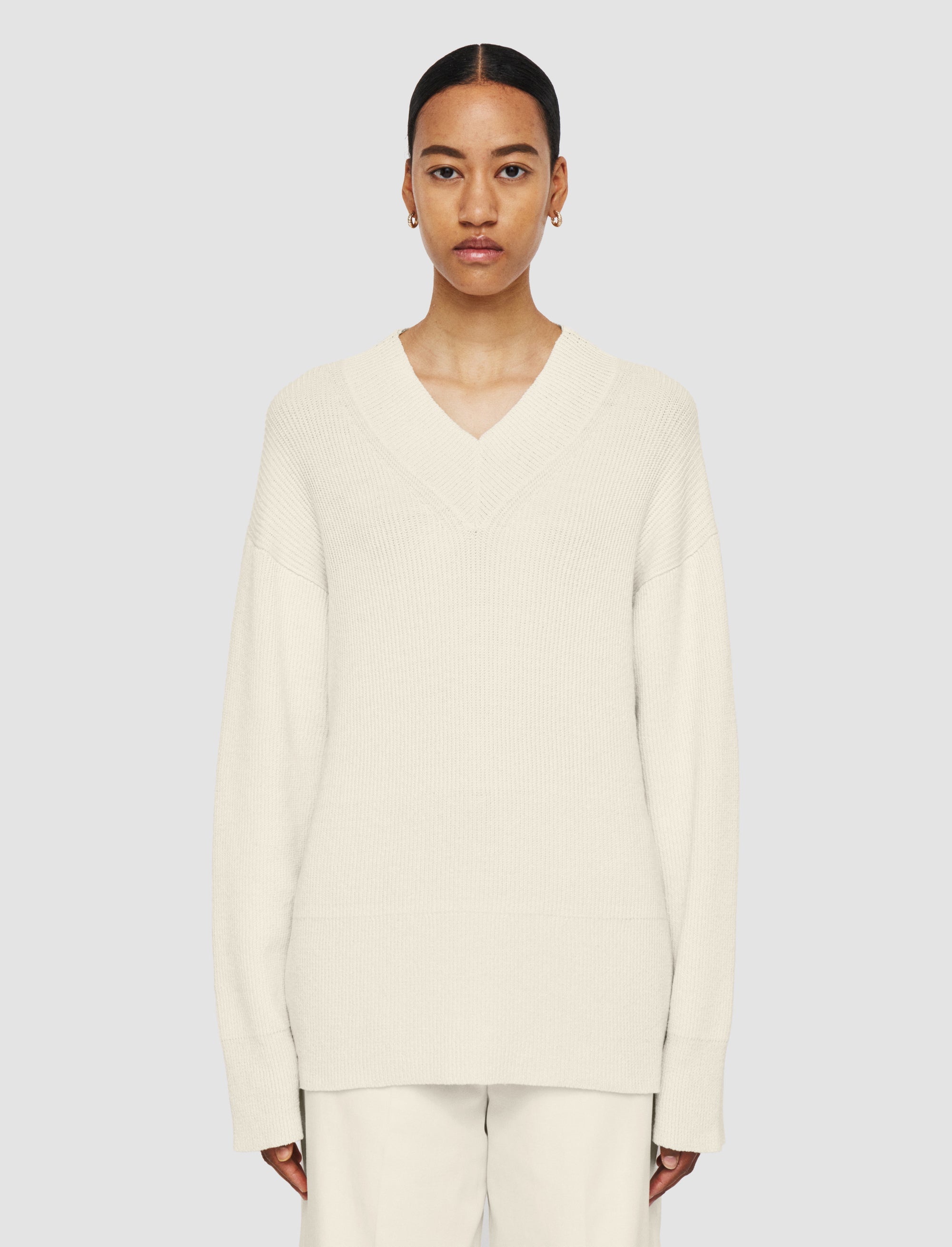 NEW / 7qty   V Nk Ls-Linen Blend