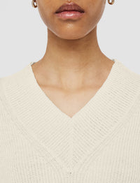 NEW / 7qty   V Nk Ls-Linen Blend