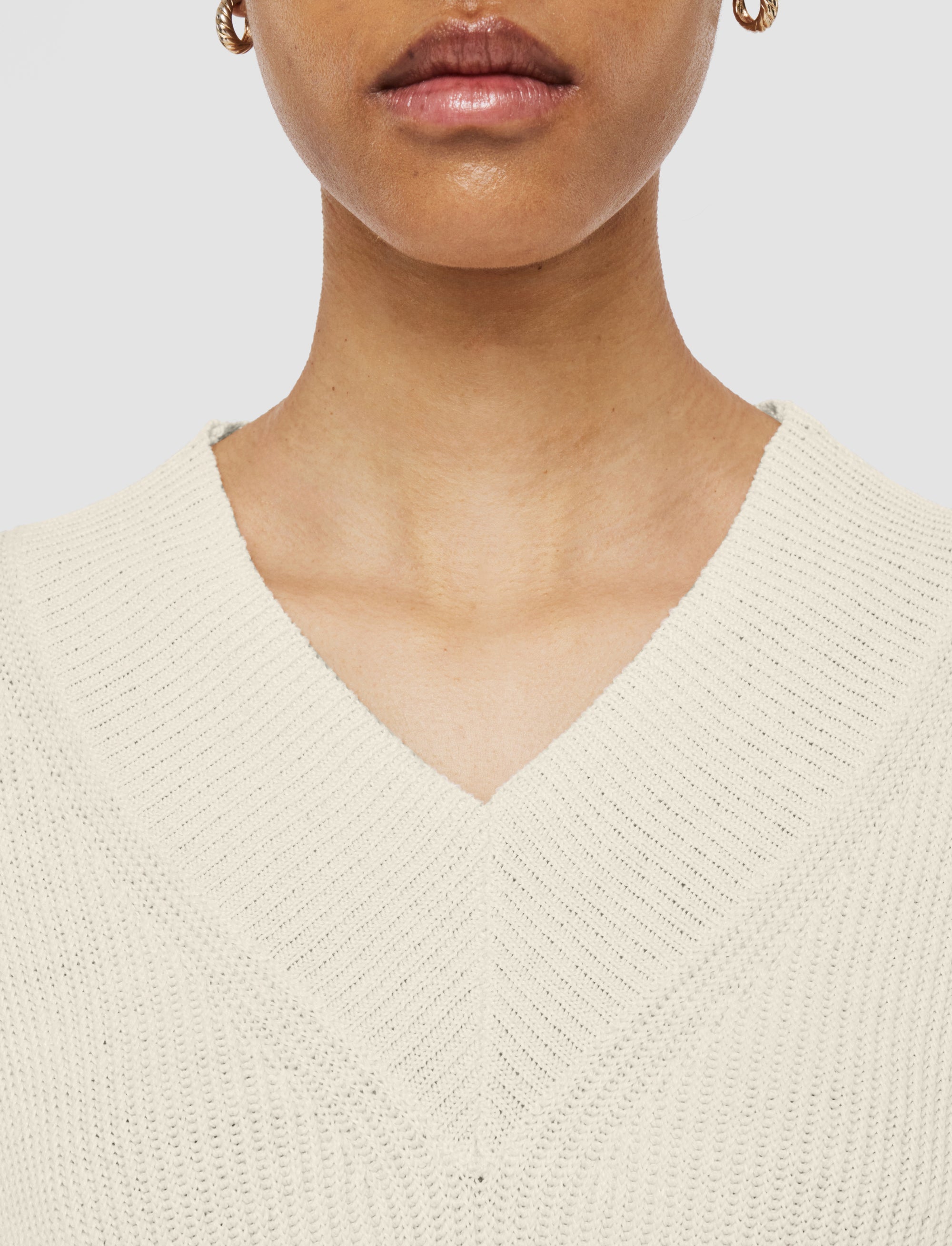 NEW / 7qty   V Nk Ls-Linen Blend