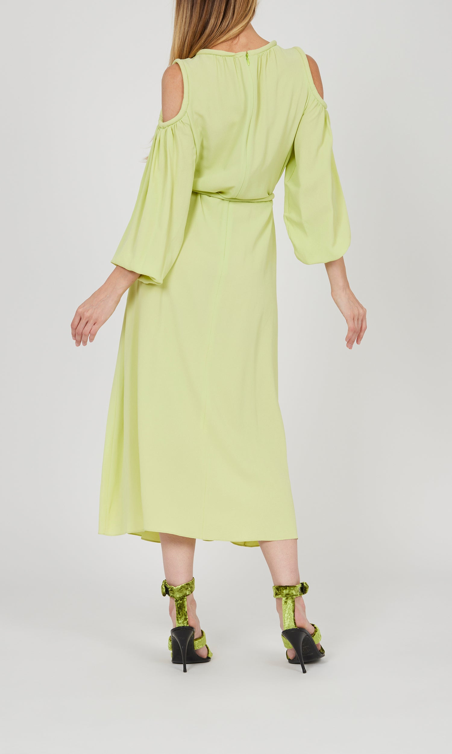 Robe en crêpe de soie épaule nue - Neon green