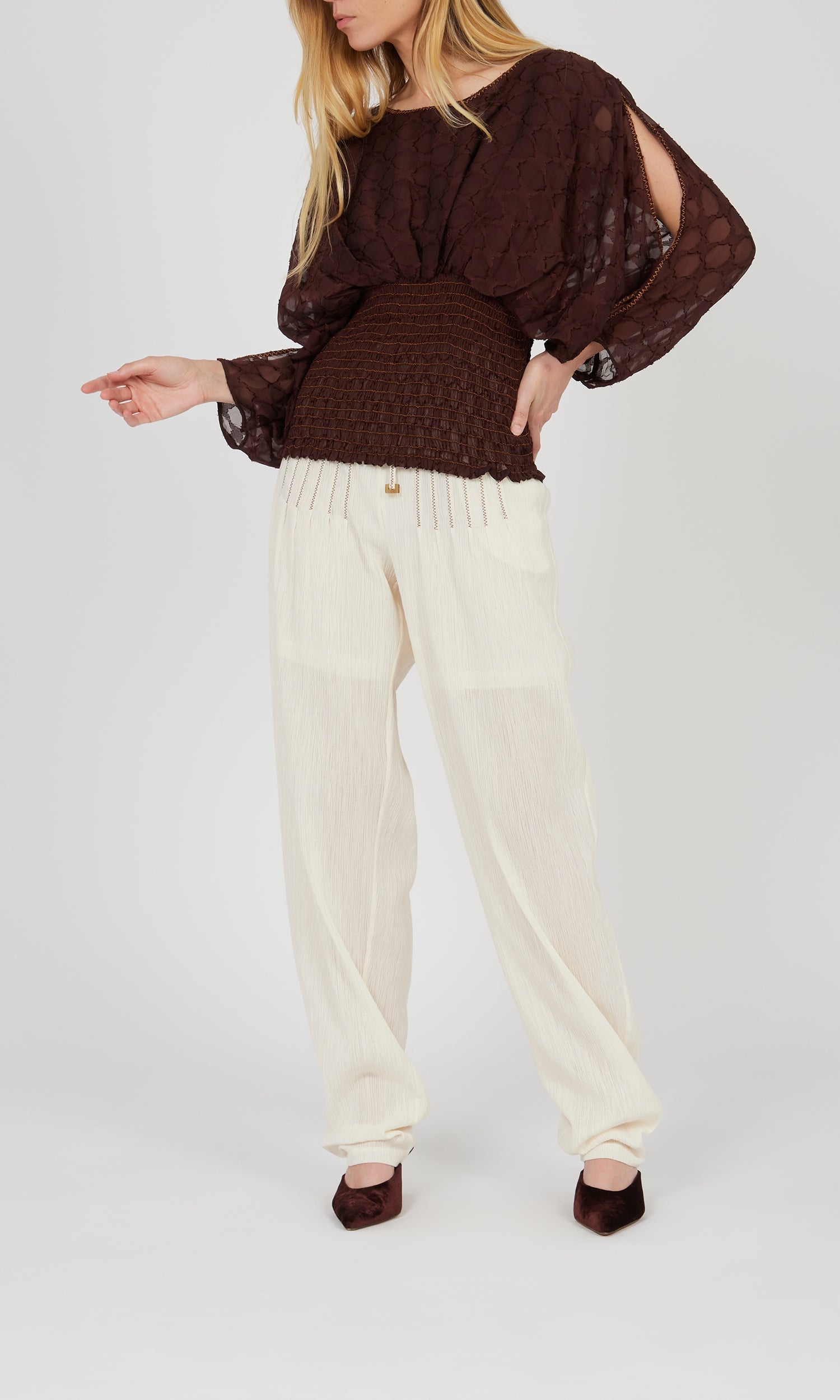 Pantalon jogging en crêpe froissé - Off white