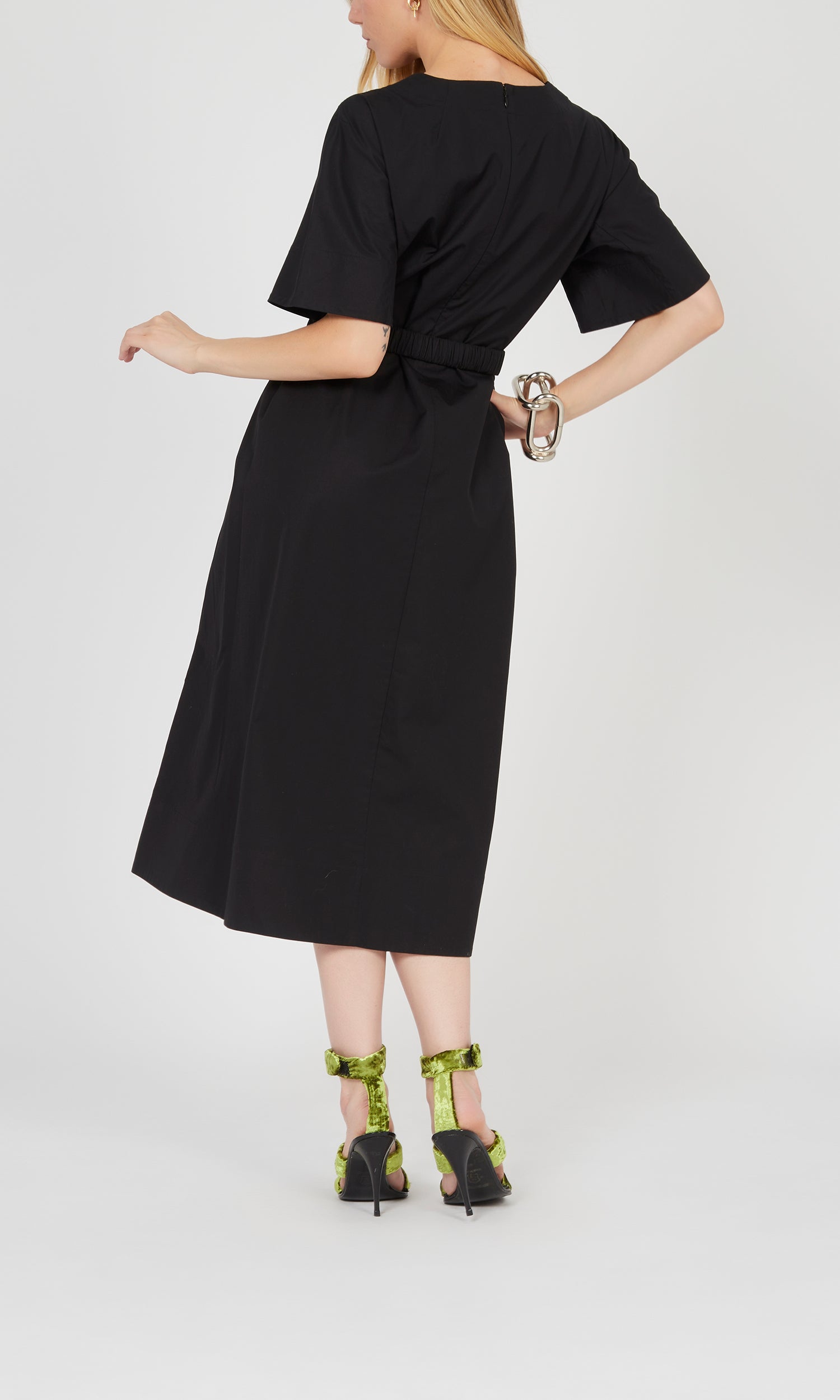 Robe midi col V à manches courtes - Noir