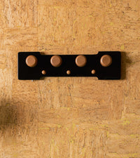 Porte manteau Borsalino en bois - Iroko et Noir