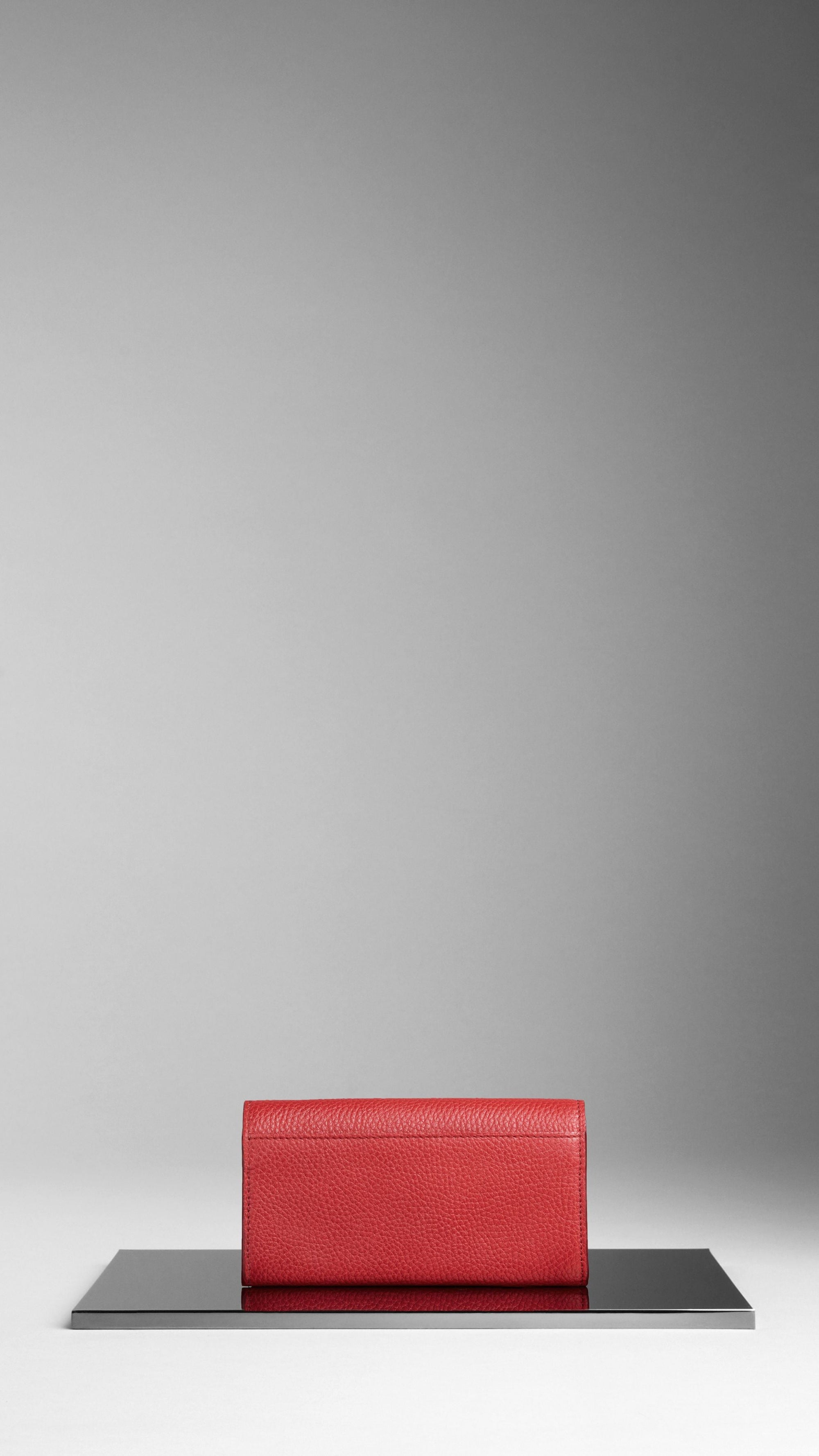 MILITARY RED Portefeuille continental en cuir grainé