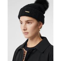 BLACK Bonnet avec pompon en fourrure