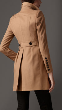 CAMEL Manteau en laine et cachemire avec pli au dos
