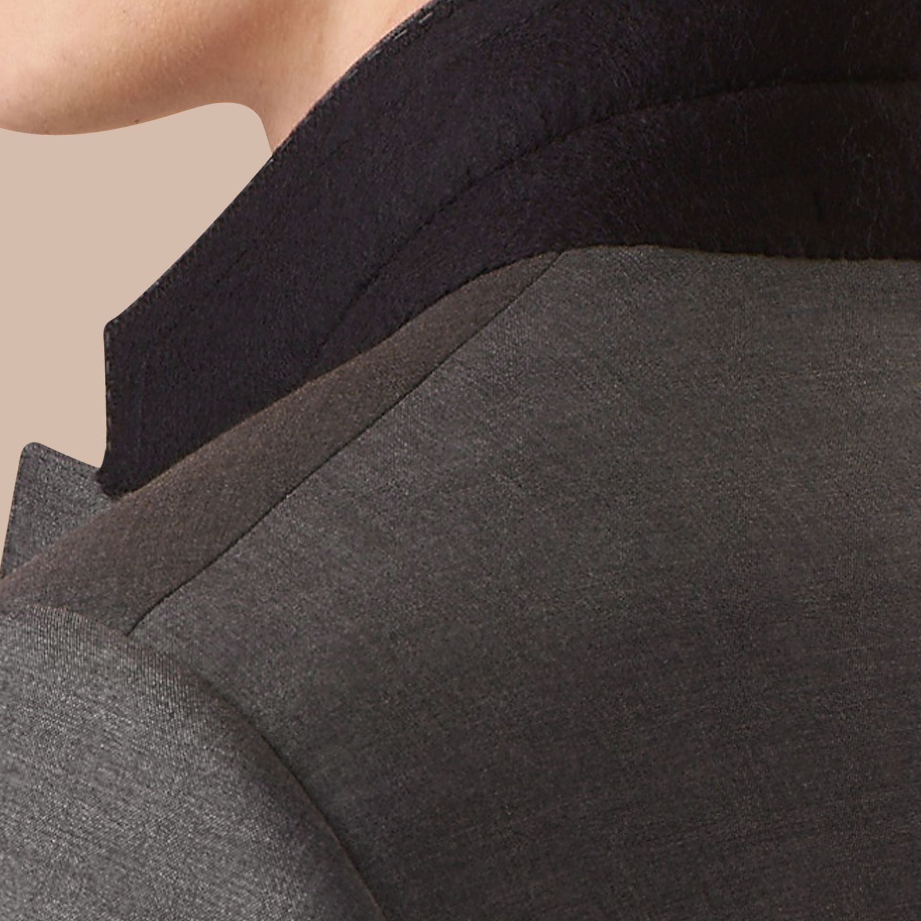 DARK GREY MELANGE Costume de coupe étroite en laine et soie