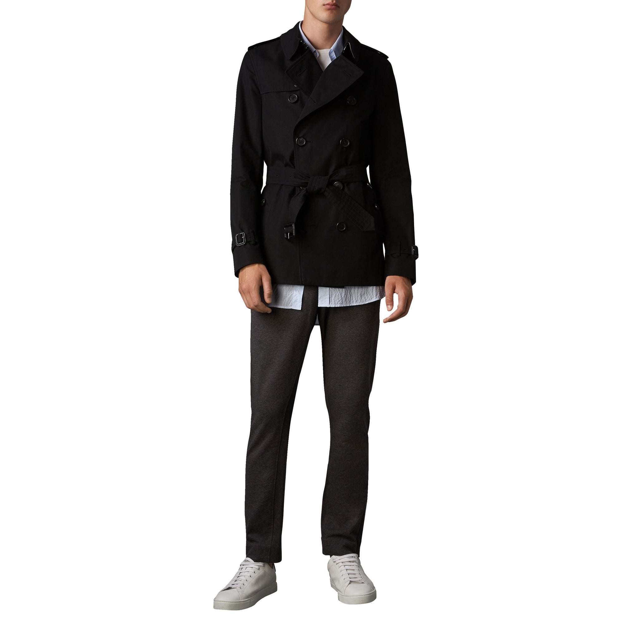 BLACK The Sandringham – Trench court