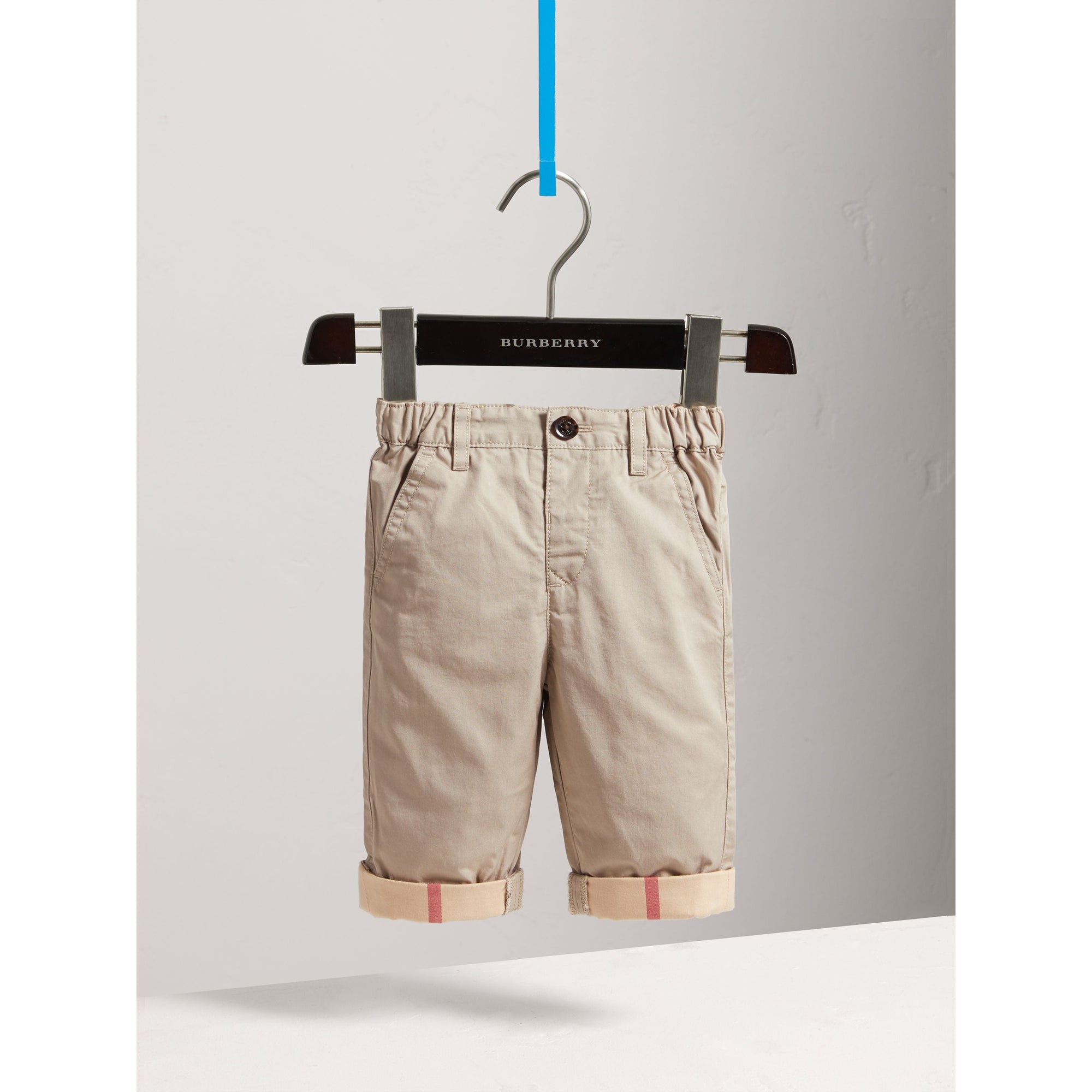 TAUPE Pantalon chino avec revers en check