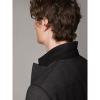 DARK GREY MELANGE Costume de coupe moderne en laine vierge Travel Tailoring