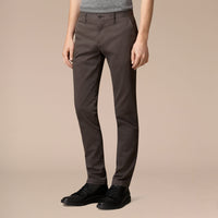 FLINT Chino de coupe slim en sergé de coton extensible