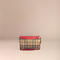 PARADE RED Clutch avec motif Horseferry check et panneau en cuir