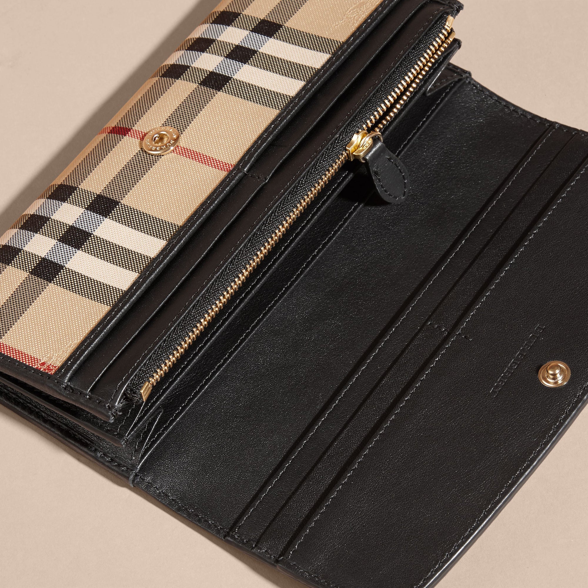 BLACK Portefeuille continental Horseferry check avec éléments en cuir