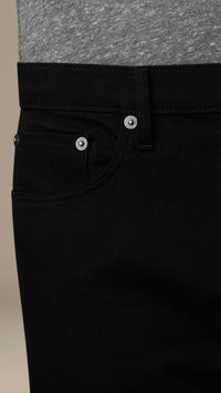 BLACK Jean de coupe skinny noir intense