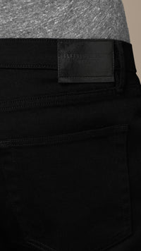 BLACK Jean de coupe skinny noir intense