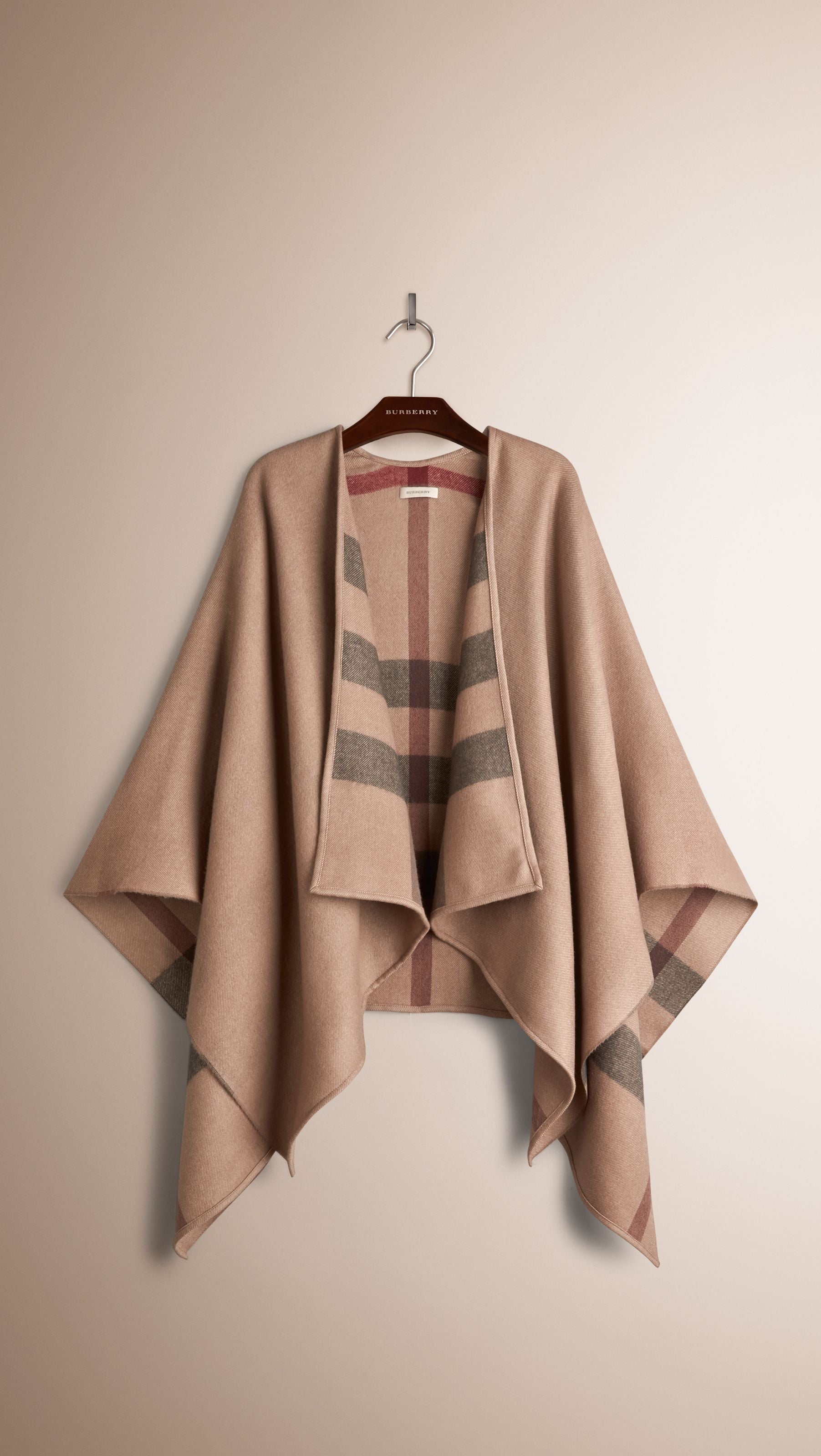 SMOKED TRENCH CHECK Poncho en laine doublé du motif check