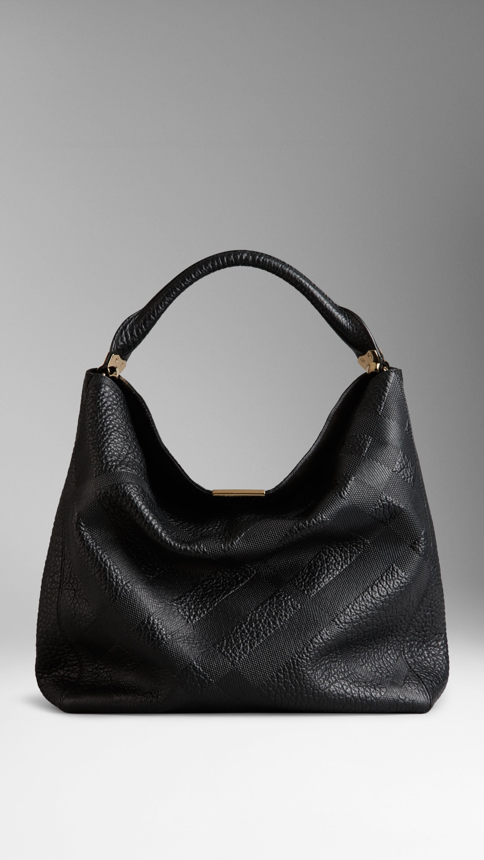 BLACK Sac hobo medium en cuir avec motif check en relief