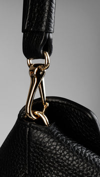 BLACK Sac hobo medium en cuir