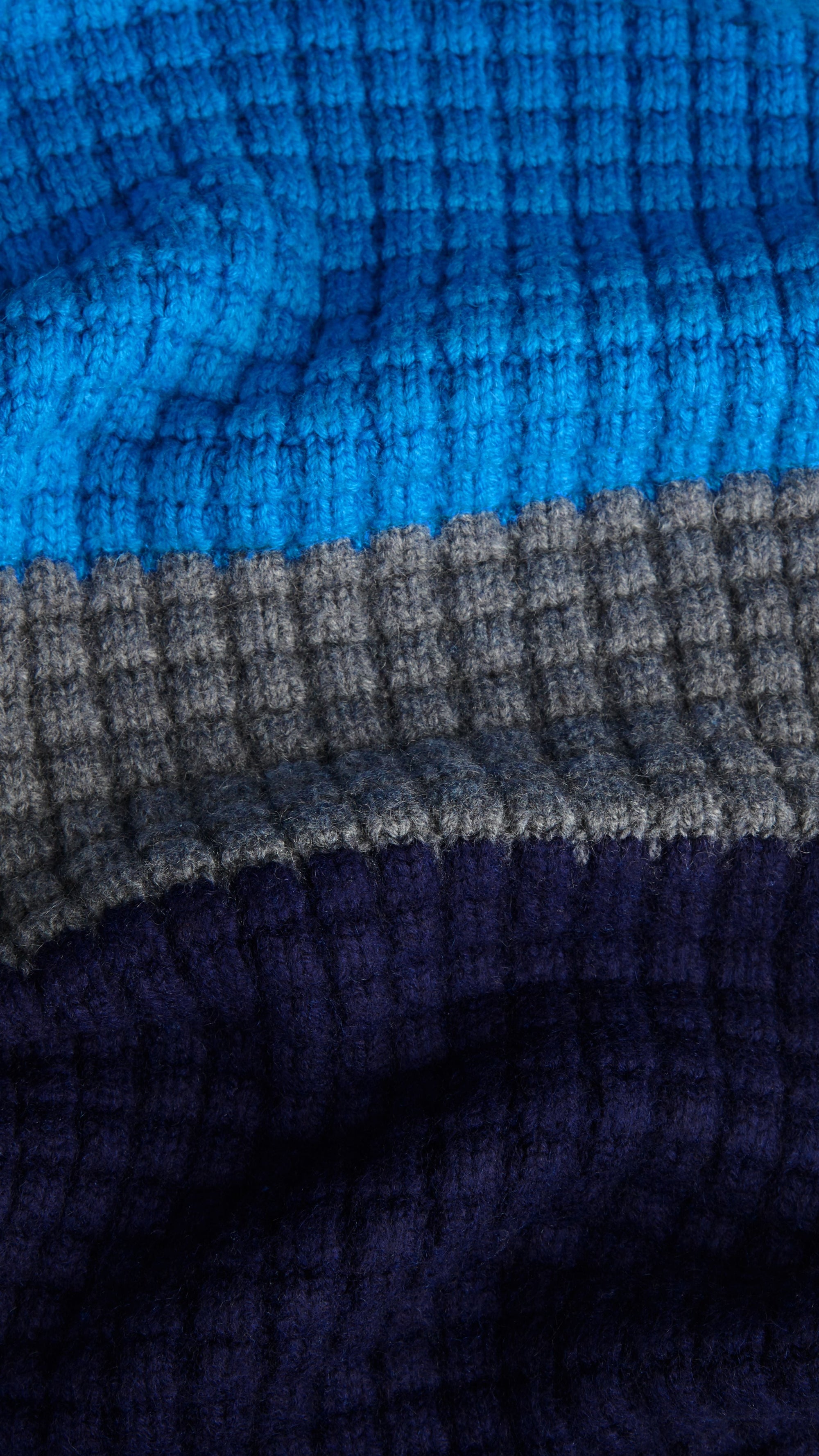CERULEAN BLUE/NAVY Écharpe en maille gaufrée de laine et cachemire