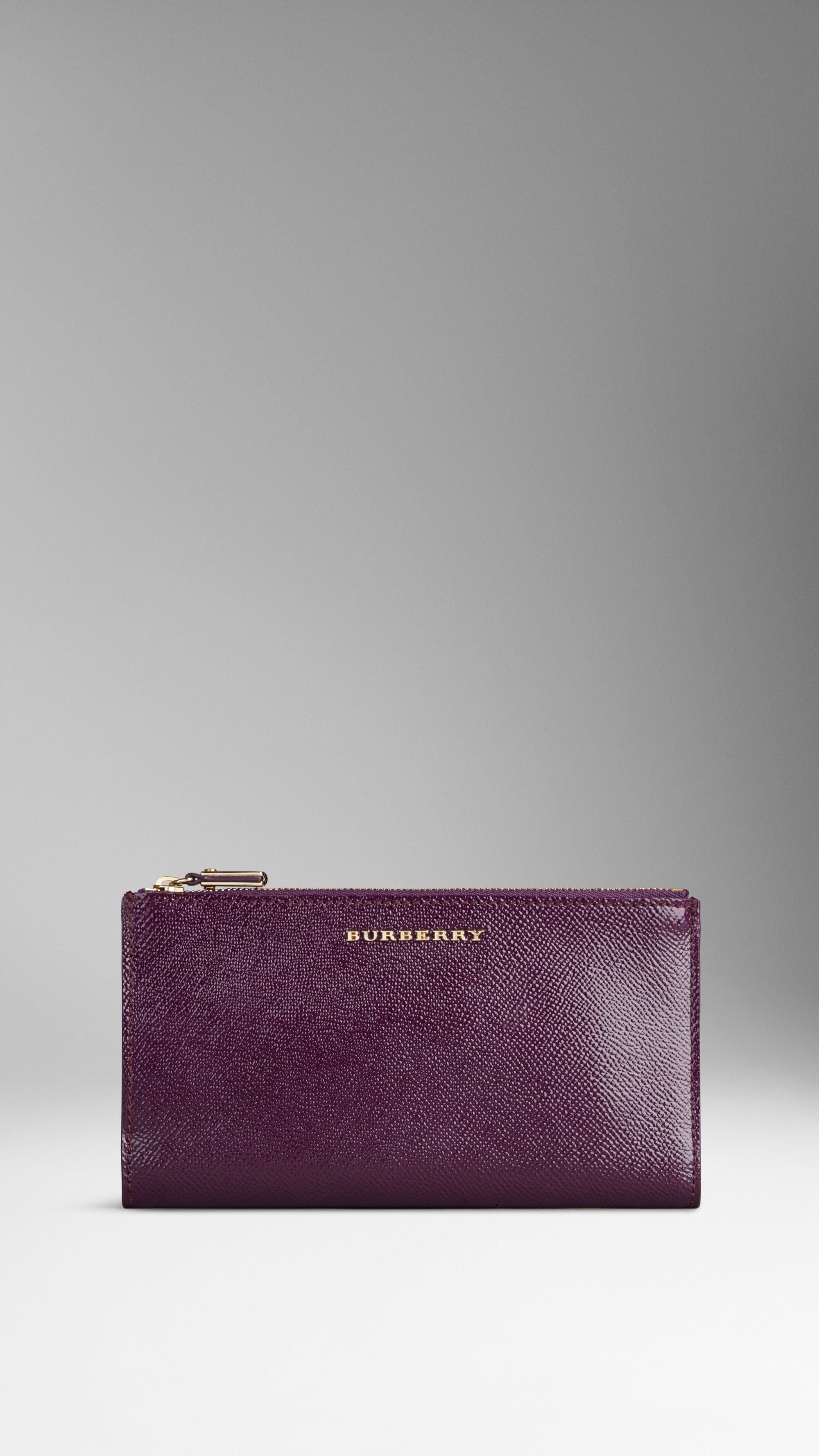 DUSTY VIOLET Portefeuille continental en cuir London verni