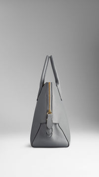 STORM GREY Sac bowling medium en cuir grainé