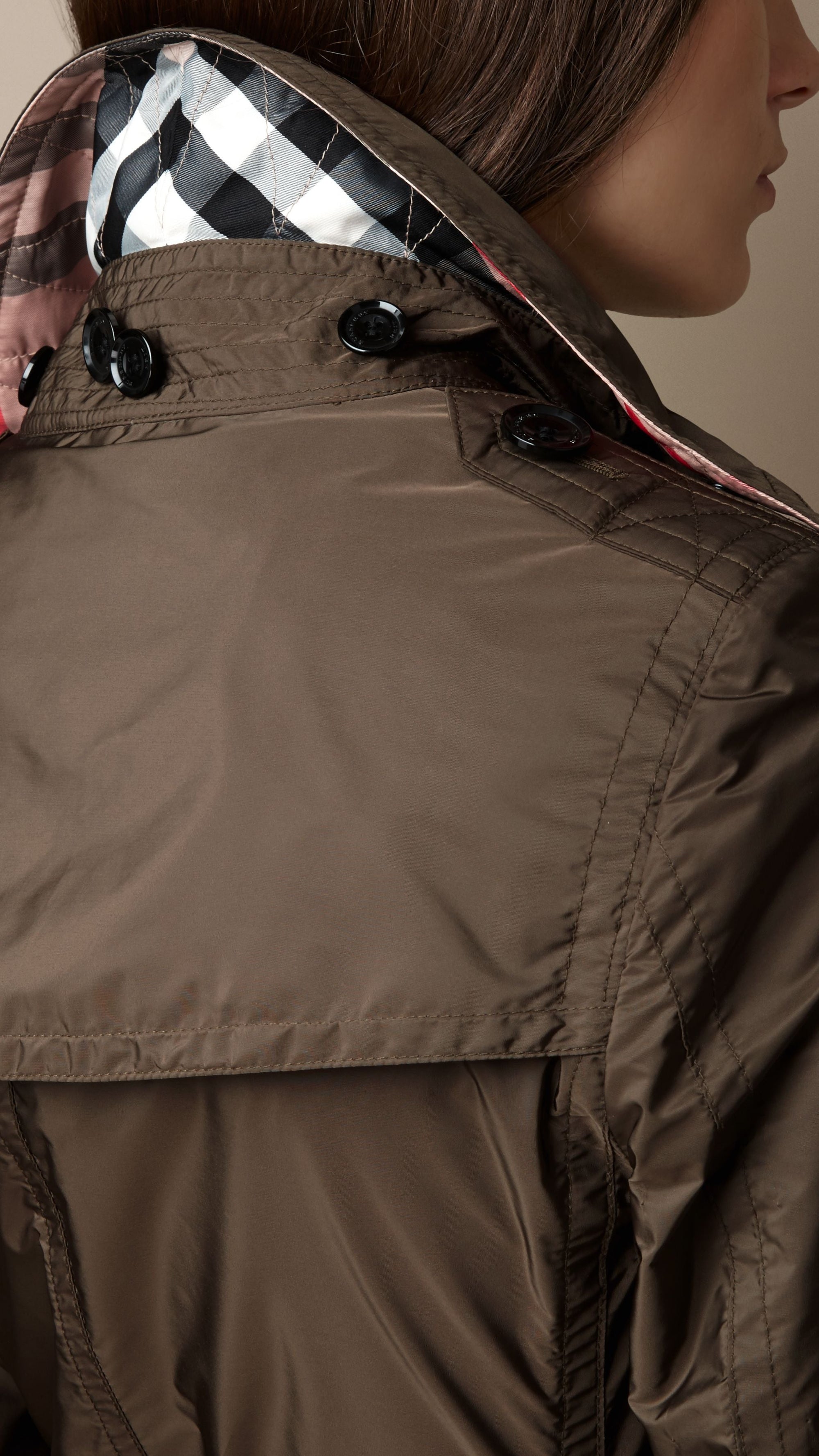 MILITARY OLIVE Trench-coat léger à capuche