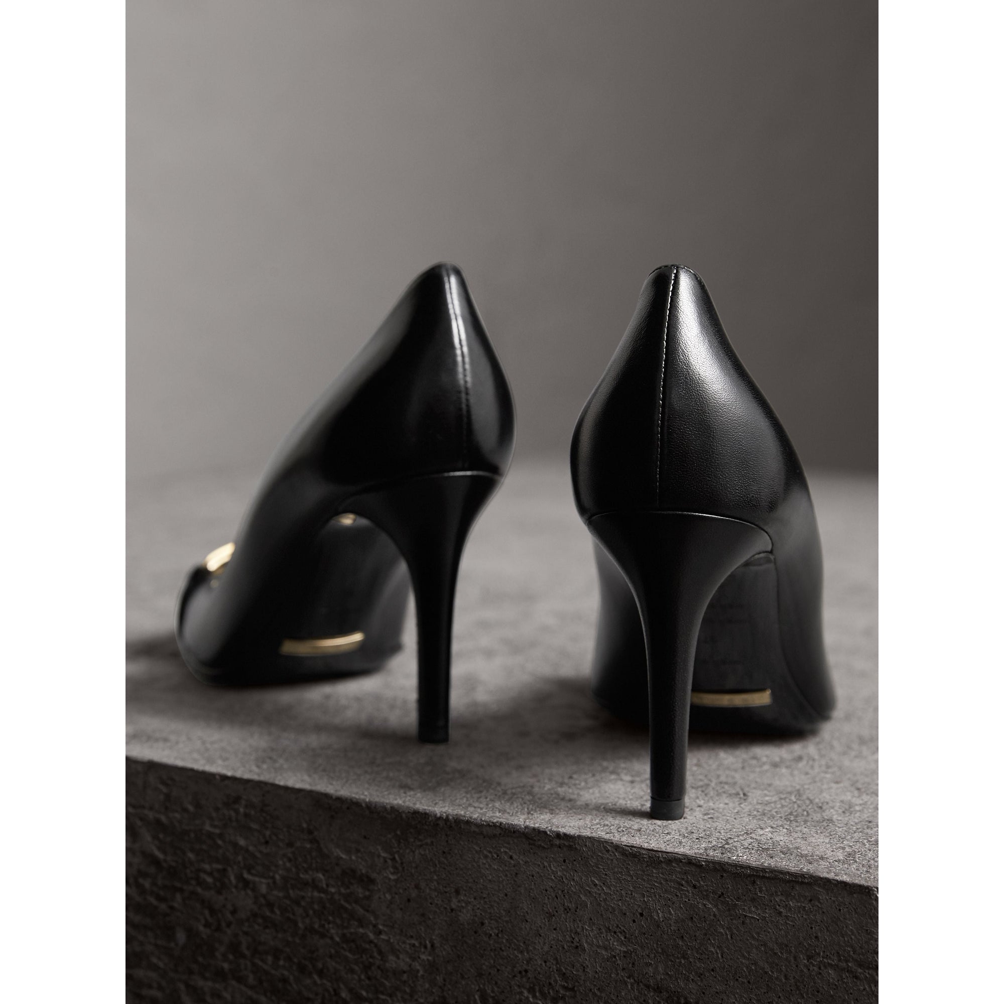 BLACK Escarpins en cuir à motif Horseferry check