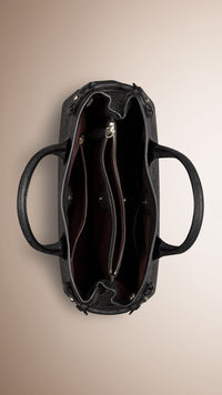 BLACK Sac The Banner medium en cuir d'autruche