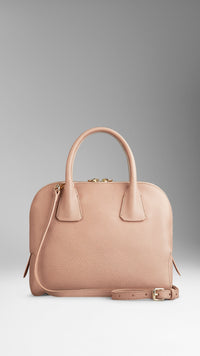 LIGHT NUDE Petit sac bowling en cuir grainé