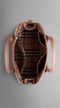 LIGHT NUDE Petit sac bowling en cuir grainé