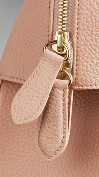 LIGHT NUDE Sac bowling medium en cuir grainé