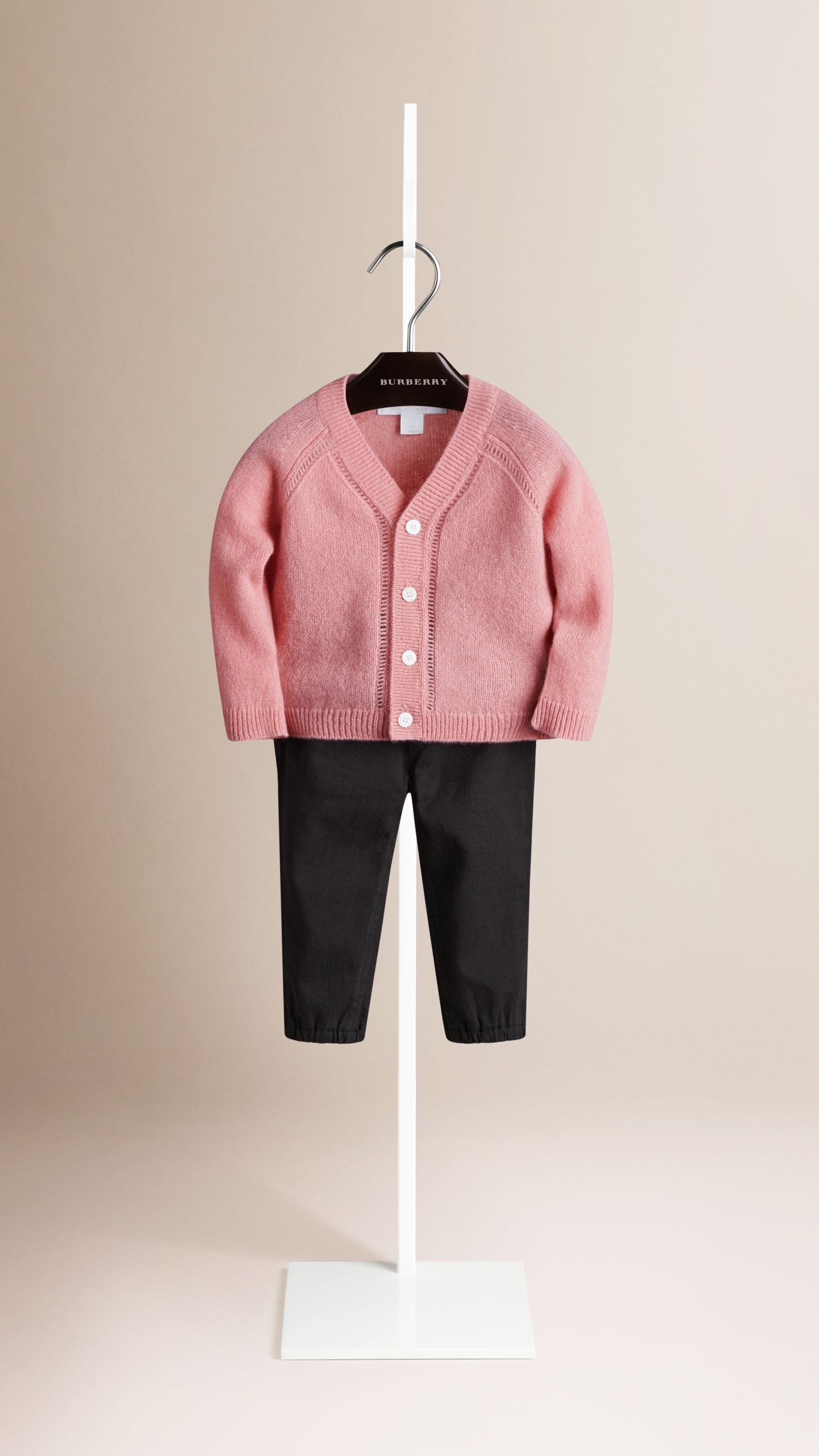 PALE ROSE PINK Cardigan en cachemire ajouré