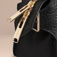 BLACK Sac medium The Clifton en cuir grainé emblématique