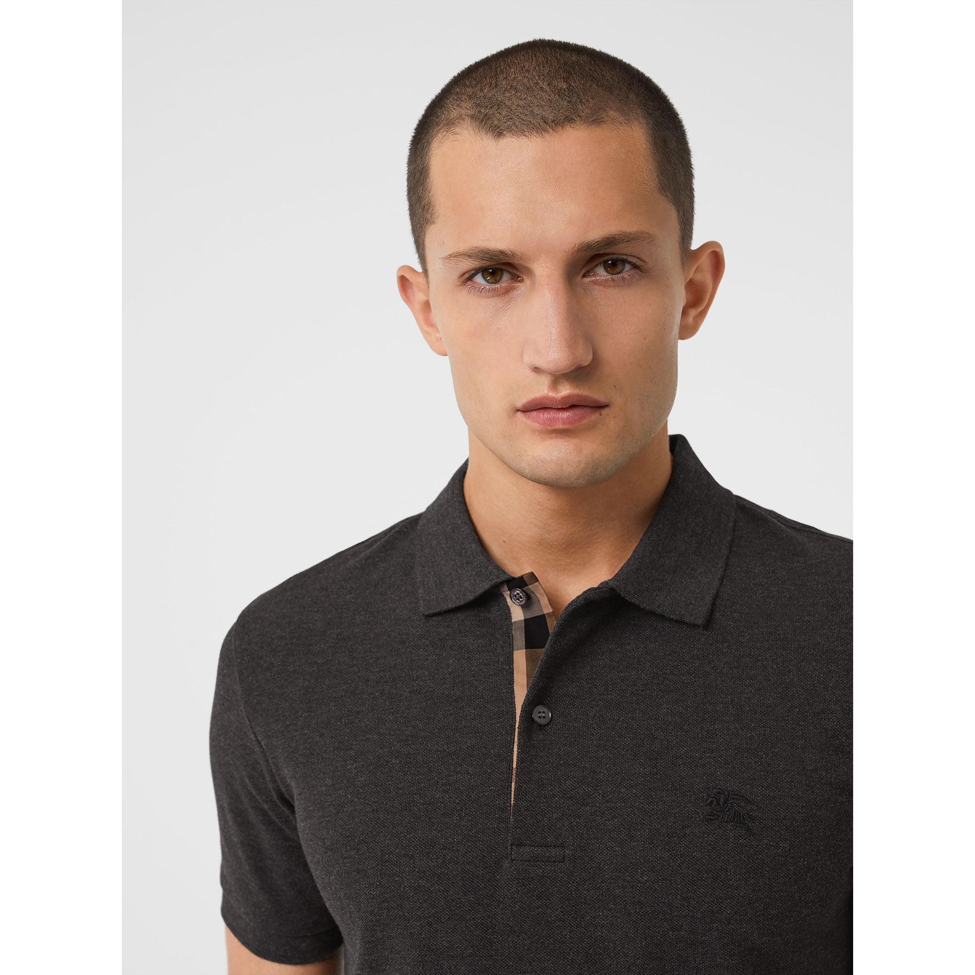 DARK CHARCOAL MEL Polo en piqué de coton avec patte à motif check