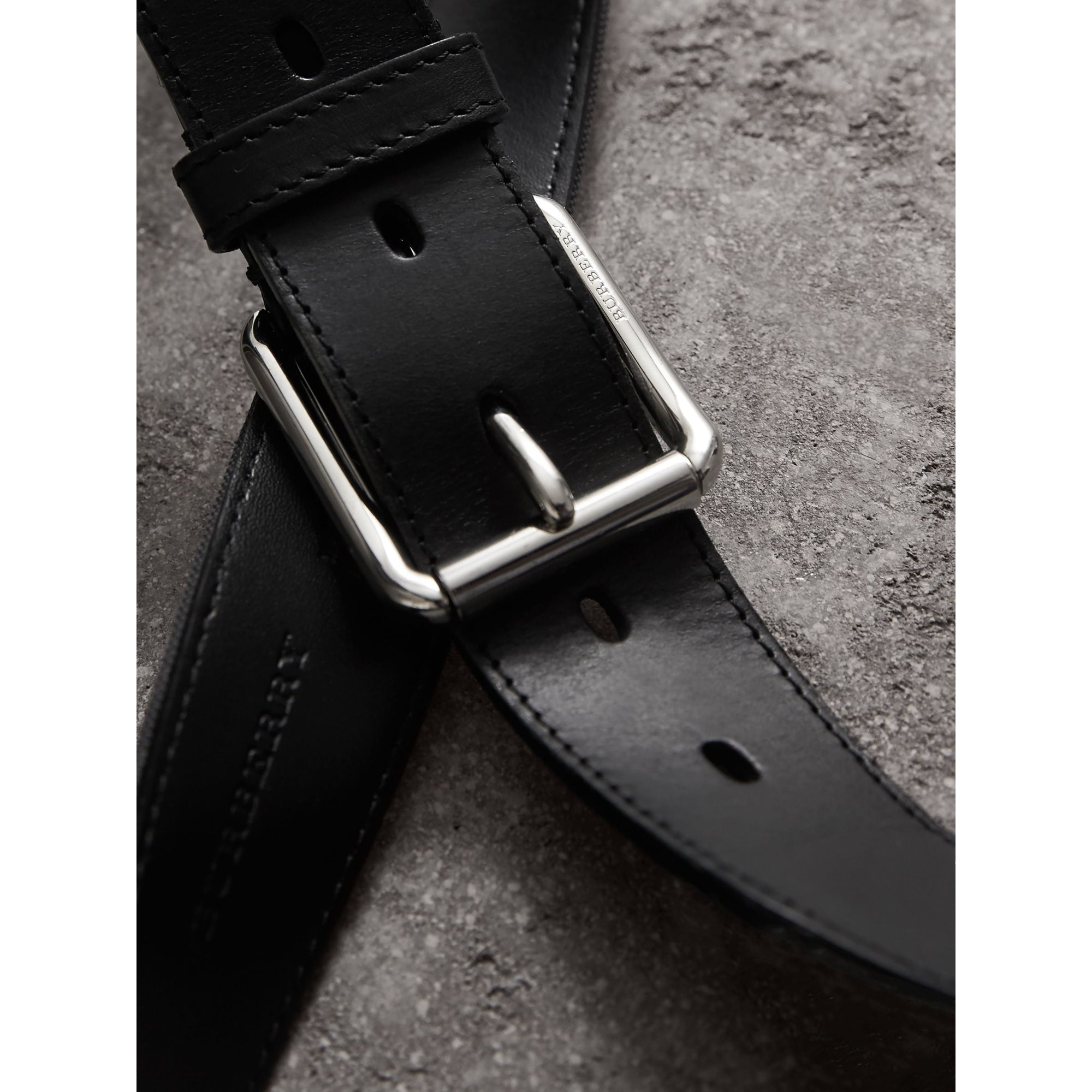 CHARCOAL/BLACK Ceinture à motif Horseferry check avec éléments en cuir