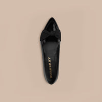 BLACK Mocassins en cuir verni avec nœud en gros-grain