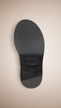 BLACK Chaussures Richelieu en cuir avec embout