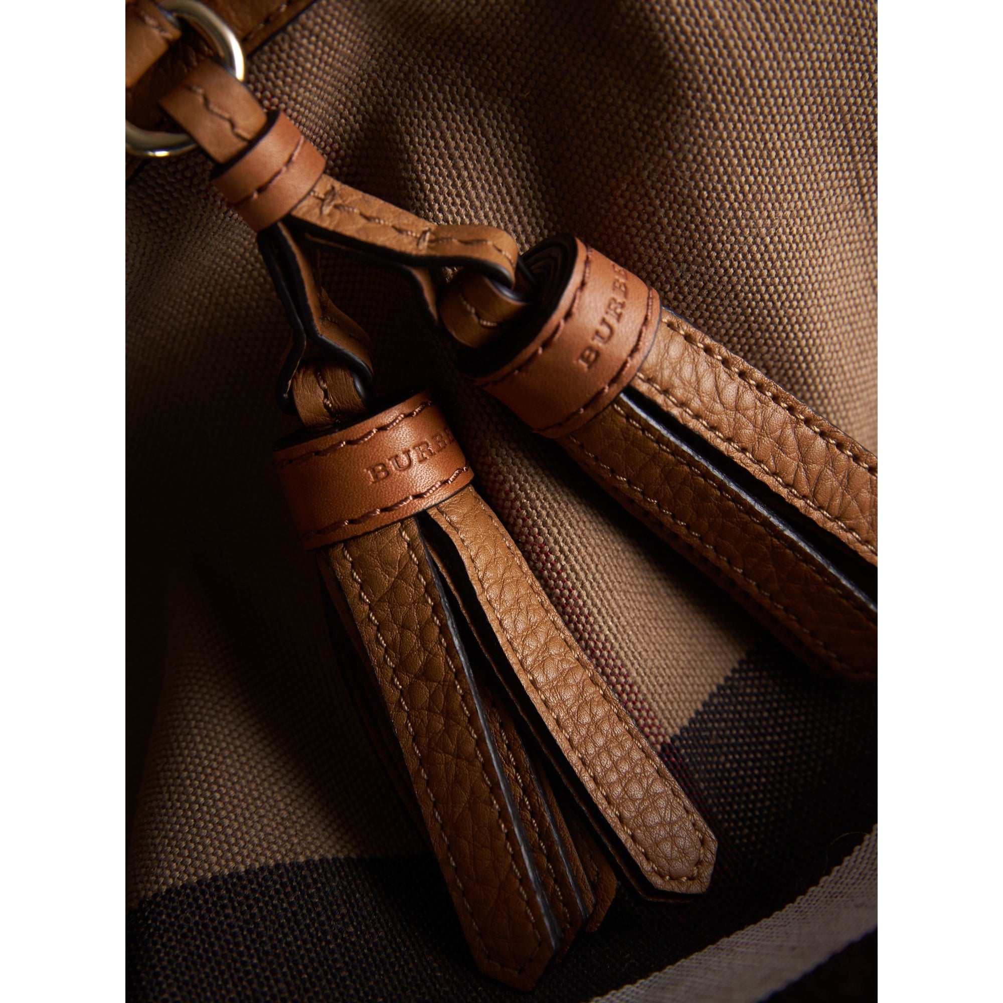 SADDLE BROWN Sac The Ashby moyen à motif Canvas check avec cuir