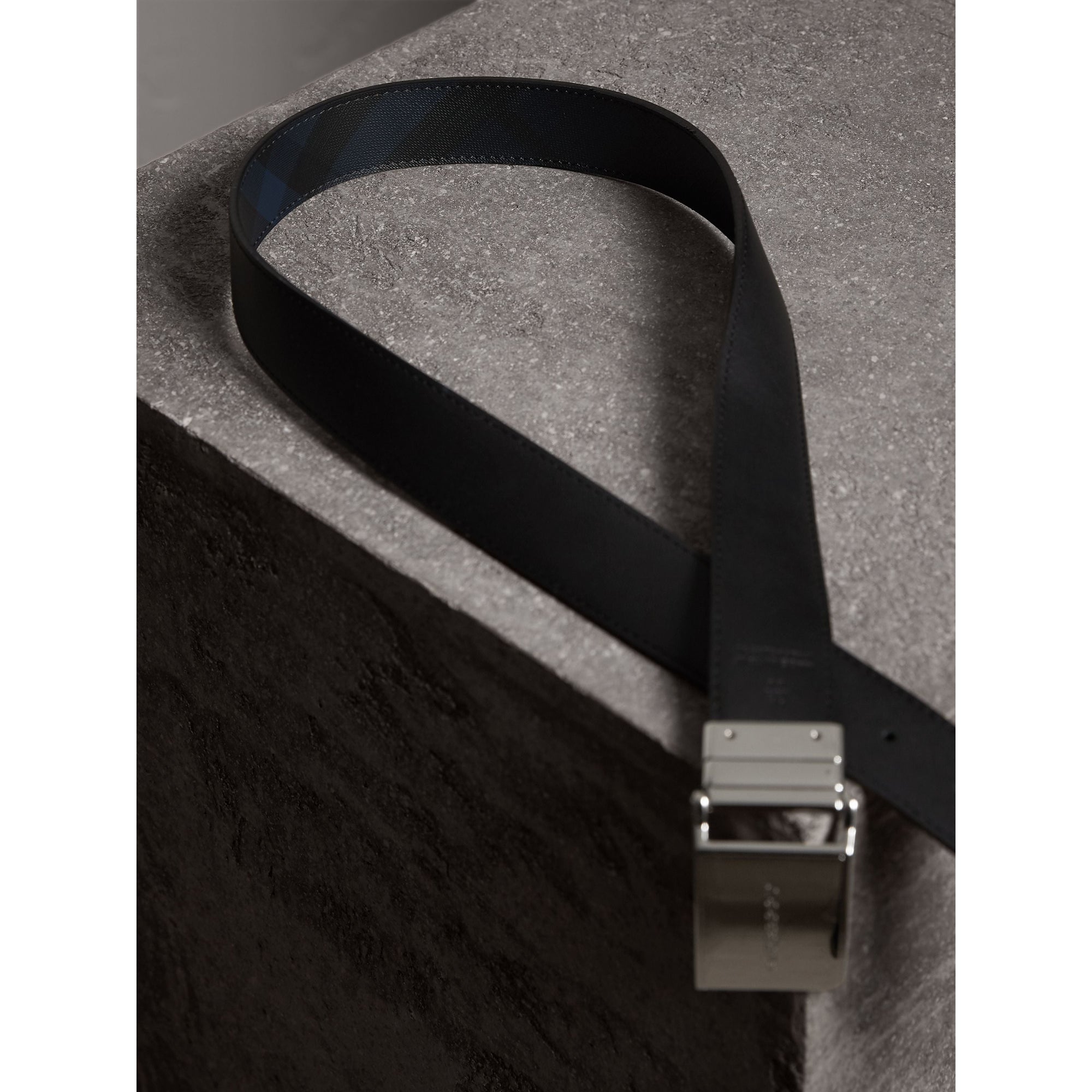 NAVY/BLACK Ceinture réversible à motif Smoked check avec cuir
