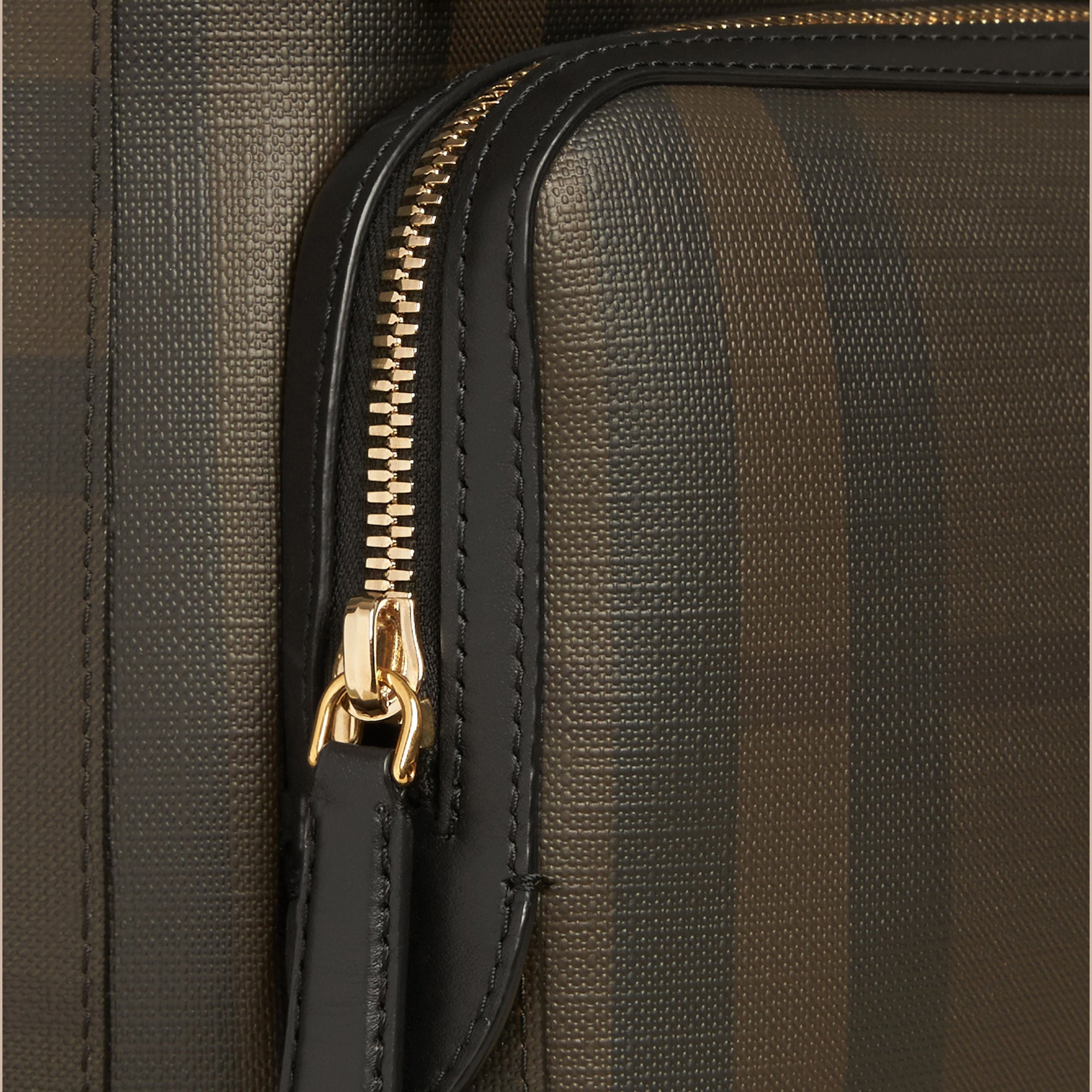 CHOCOLATE/BLACK Sac à dos à motif London check