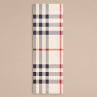 STONE Écharpe en satin de soie à motif check
