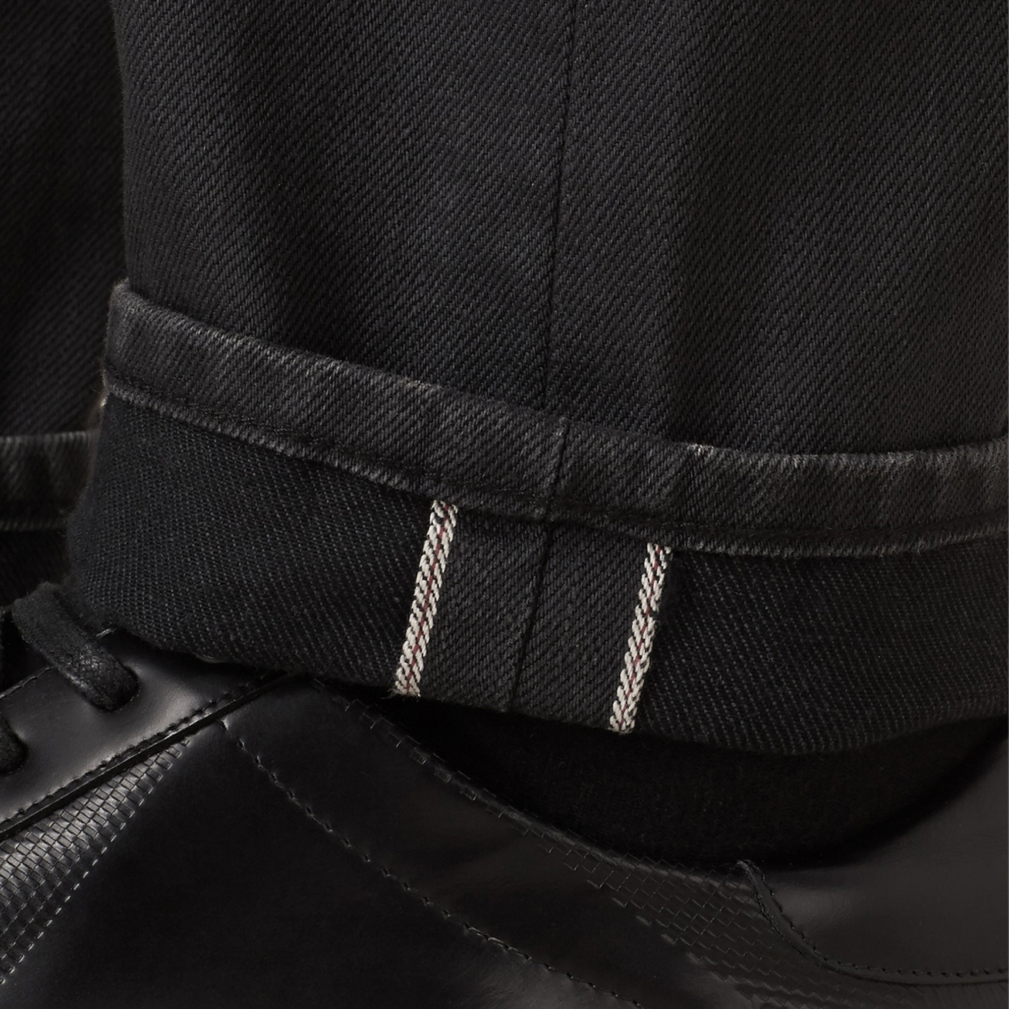 STORM GREY Jean selvedge japonais de coupe slim