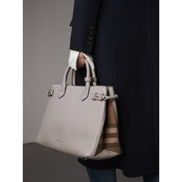 LIGHT GREY MELANGE Sac The Banner medium en cuir et coton House check
