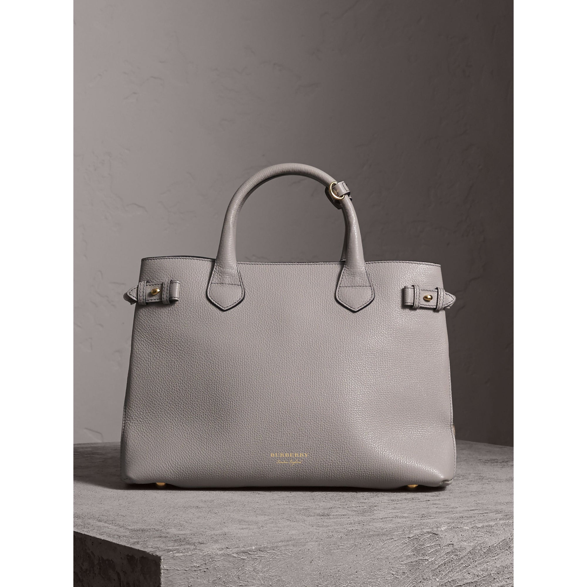 LIGHT GREY MELANGE Sac The Banner medium en cuir et coton House check
