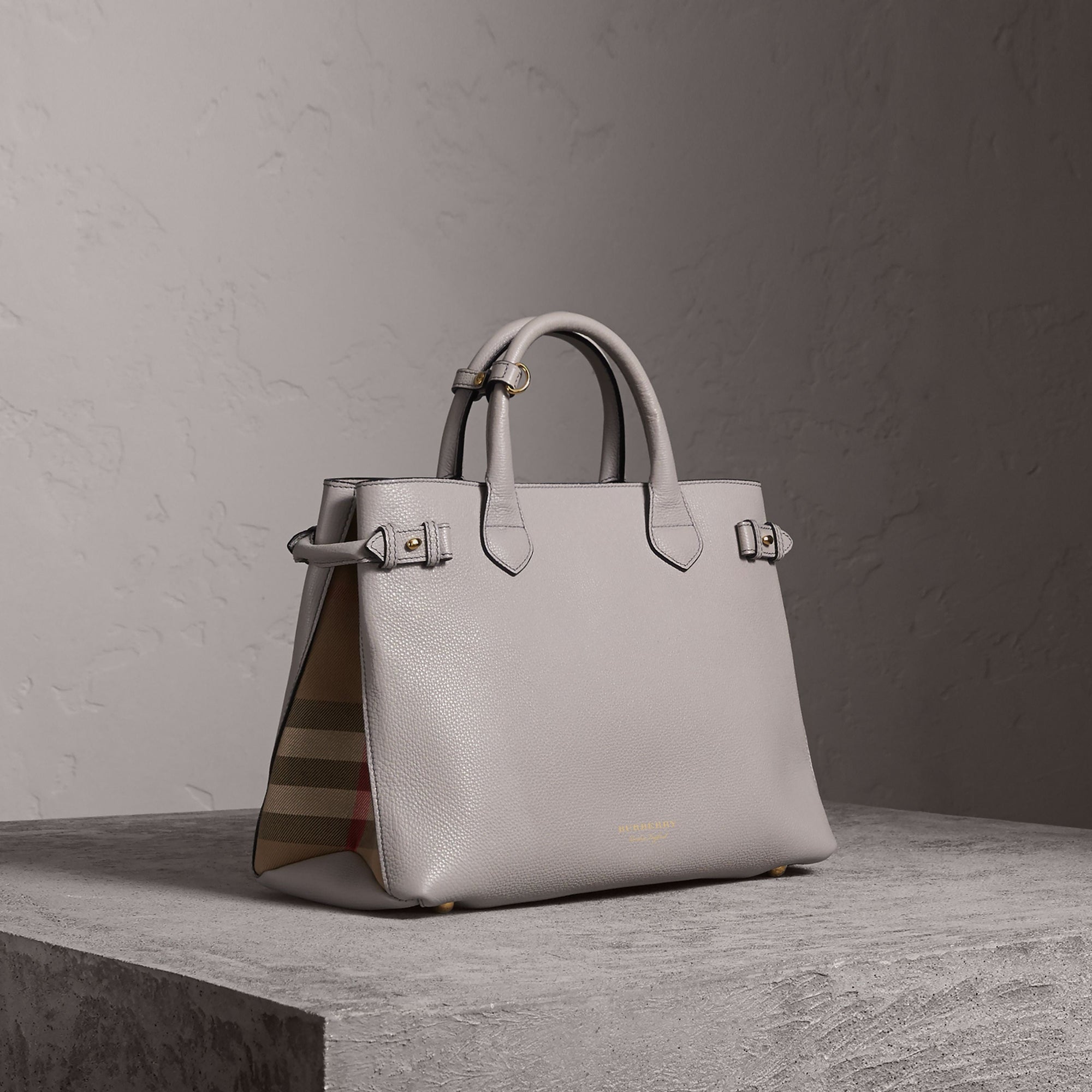 LIGHT GREY MELANGE Sac The Banner medium en cuir et coton House check