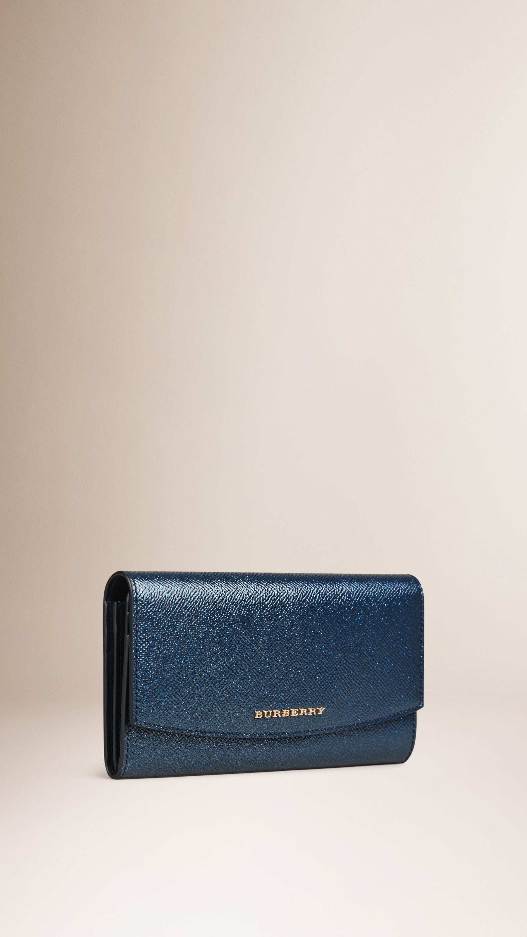 BLUE CARBON Portefeuille continental en cuir London verni