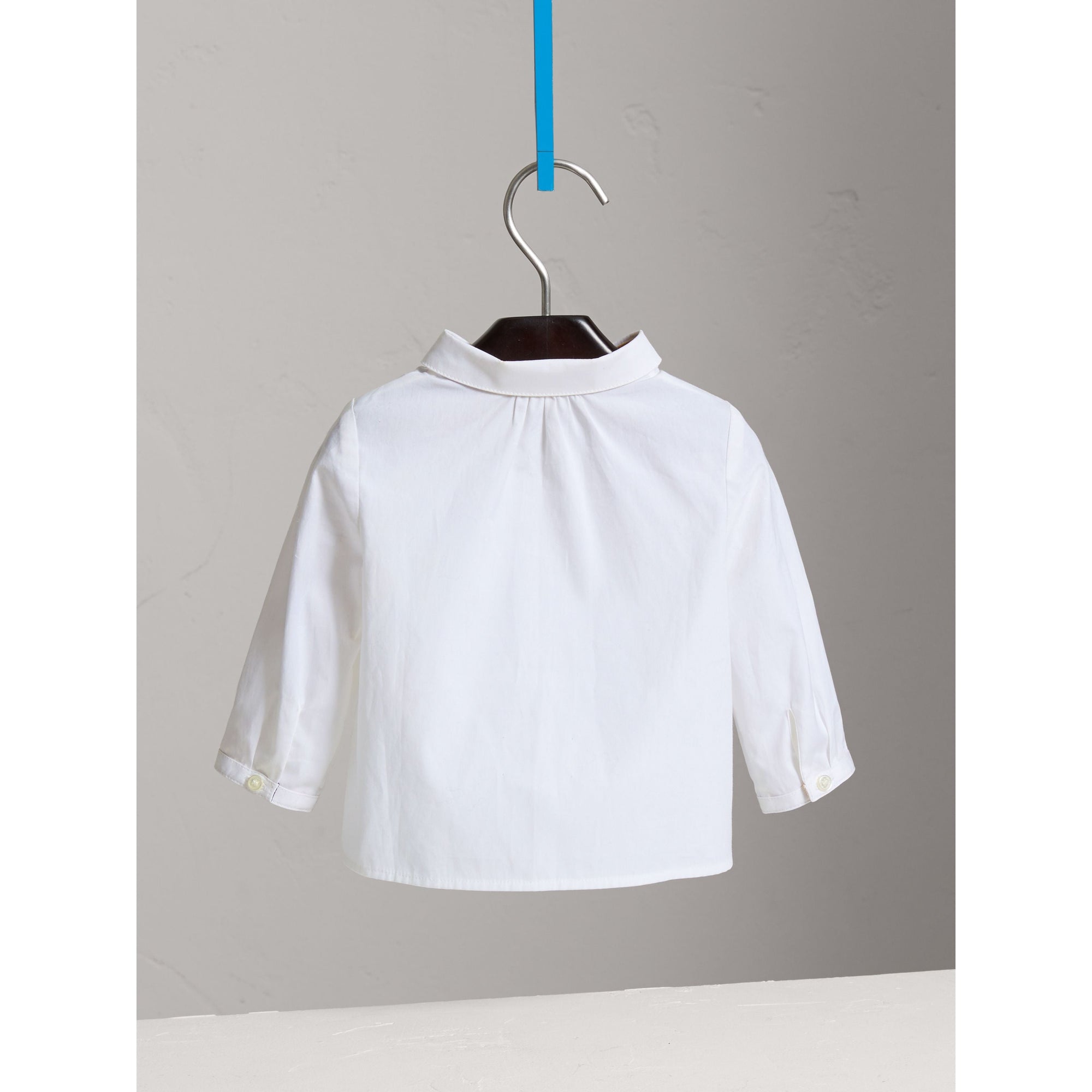 WHITE Chemise en coton avec col Claudine