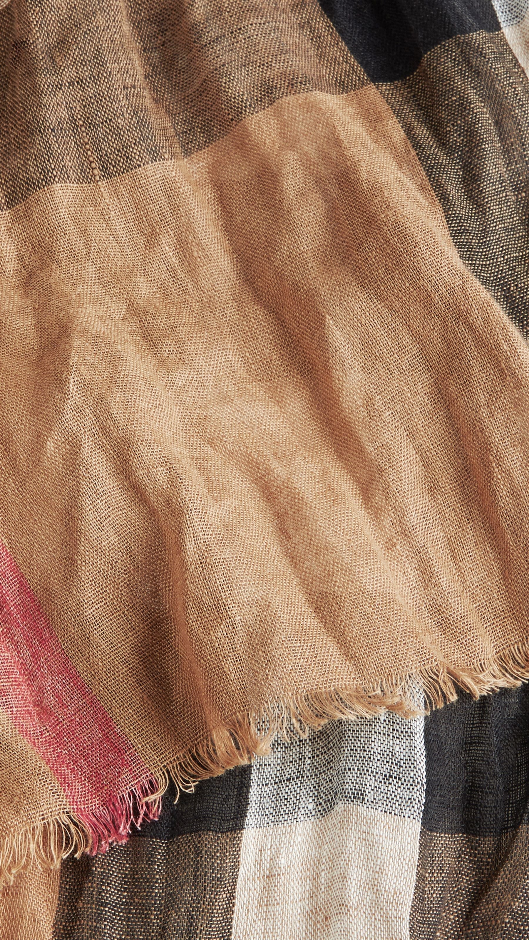 HOUSE CHECK Scarves